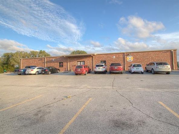 7822 W Parkway Blvd, Tulsa, OK 74127